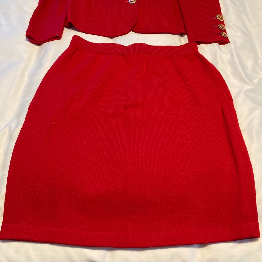 Vintage St. John Collection by Marie Gray Women's Red Blazer & Skirt Set Sz 6 - Picture 6 of 8